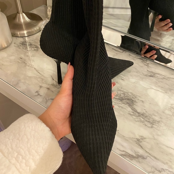 ZARA TRAFALUC SOCK STYLE HEELS. - Picture 2 of 4